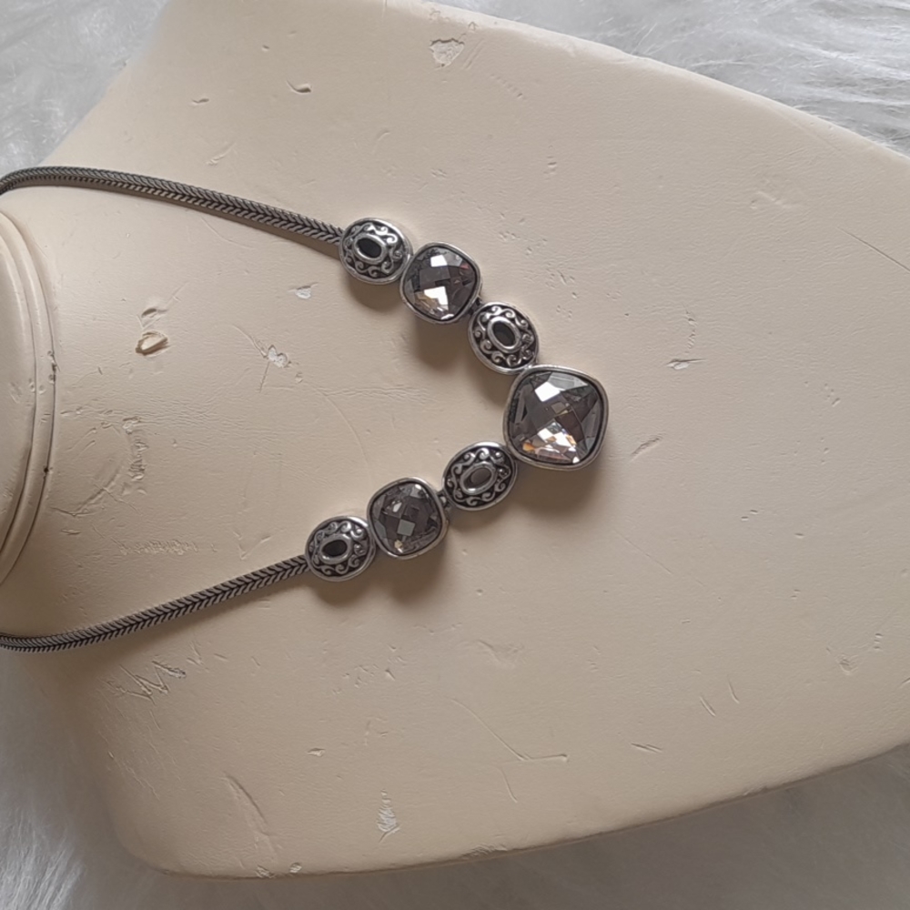 Fashion woman necklace